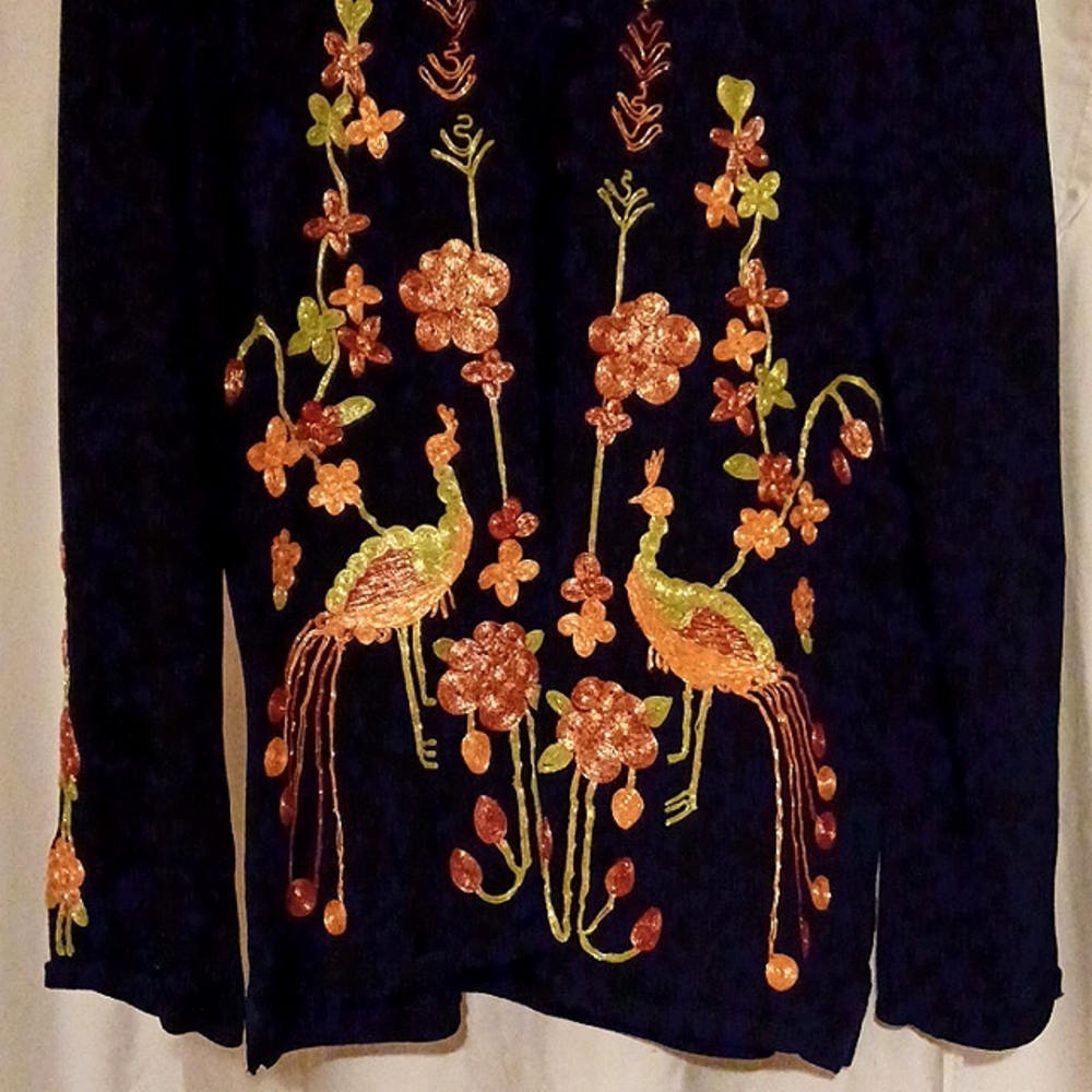 Ballinger Gold size S black sweater with stunning peacock and embroidery decor